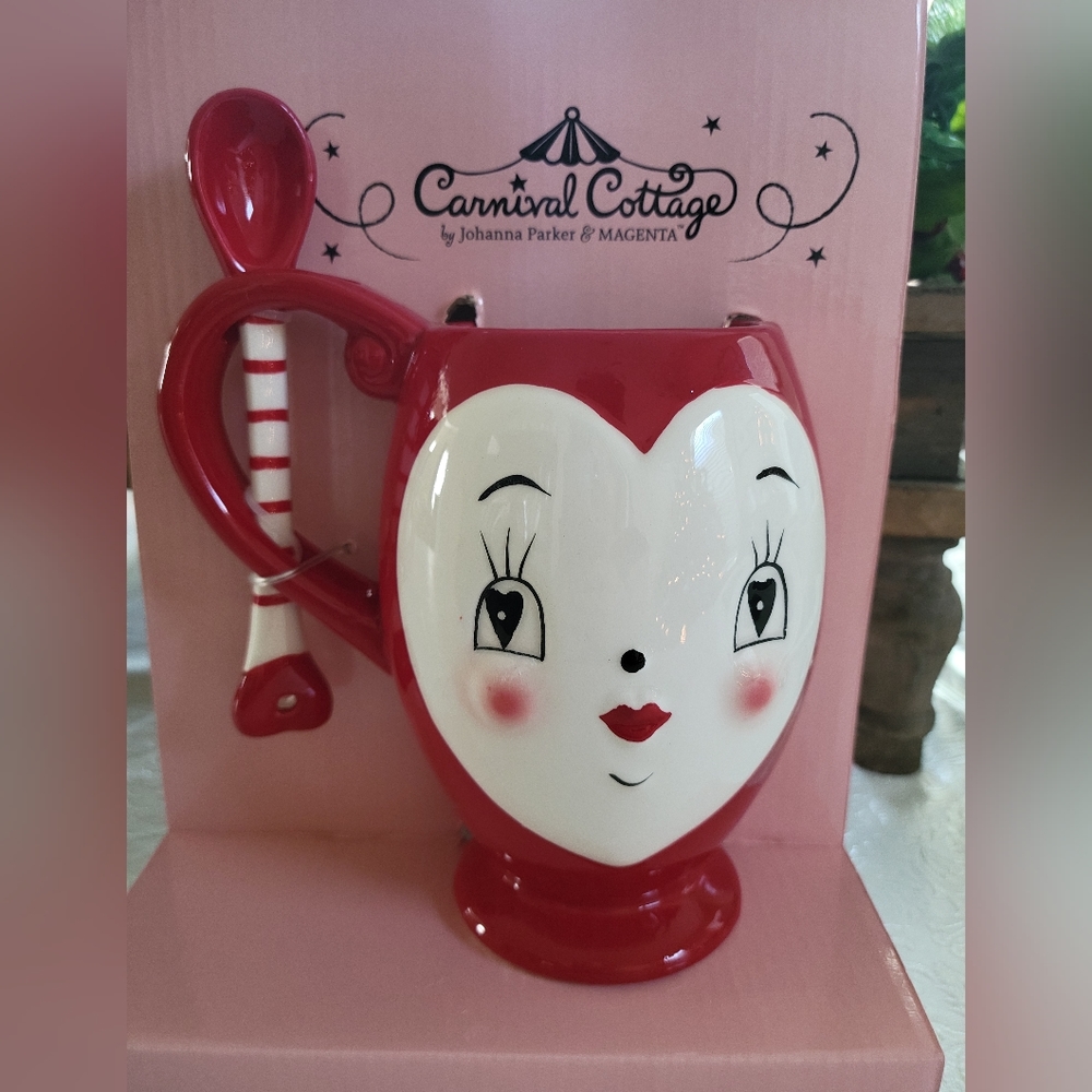 Johanna Parker Queen Of Hearts Mug & Spoon Set